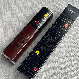 Bobbi Brown Pac-Man collection extra plump Lip serum in Bare Plum 759